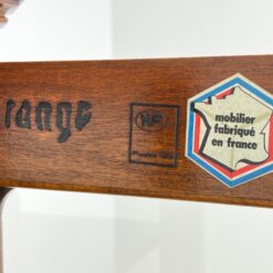 Riešutmedžio, klasikinio stiliaus vitrina 43x69x160 cm