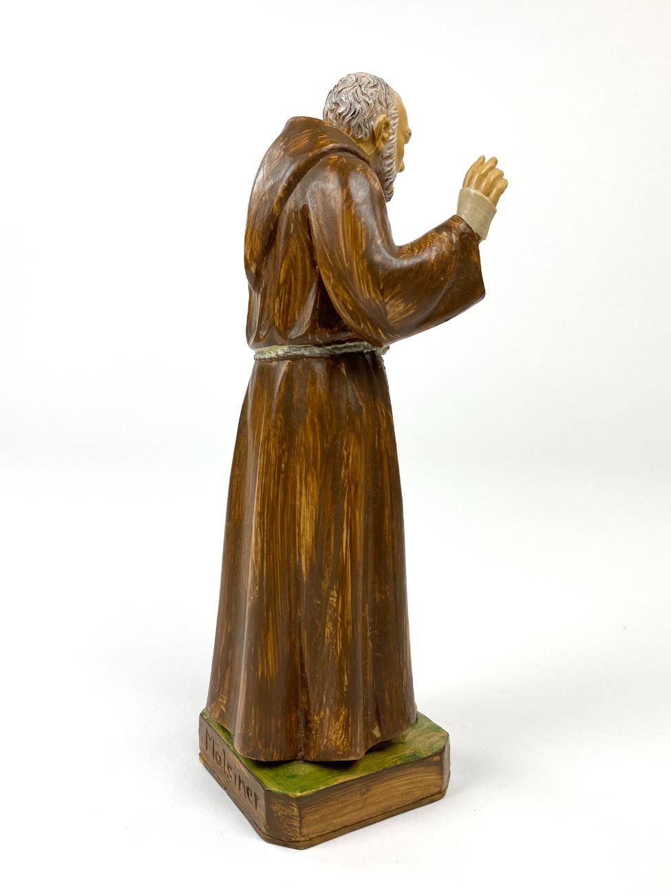 HK1142-religines-skulpturos-ir-paveikslai-8 “Padre Pio” Italų vienuolio statula iš polirezino 6,5×8,5×22 cm