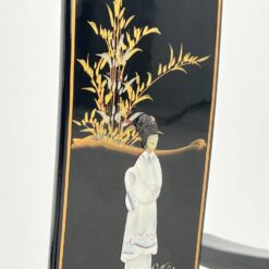 Rytietiškas valgomojo komplektas: apvalus stalas ir 4 vnt. krėslų