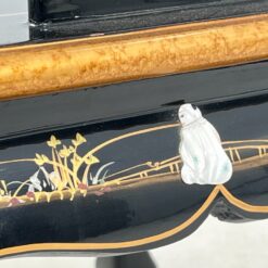 Rytietiškas valgomojo komplektas: apvalus stalas ir 4 vnt. krėslų