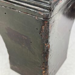 Raudonmedžio rašomasis stalas su odiniu stalviršiumi 75x137x77 cm