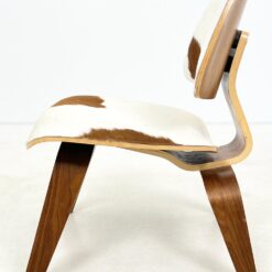 Mid Century stiliaus kėdė su kailiu 58x56x73 cm, 39 cm