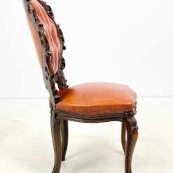 Raudonmedžio odinės barokinio stiliaus kėdės 4 vnt. Komplektas 50x55x105 cm