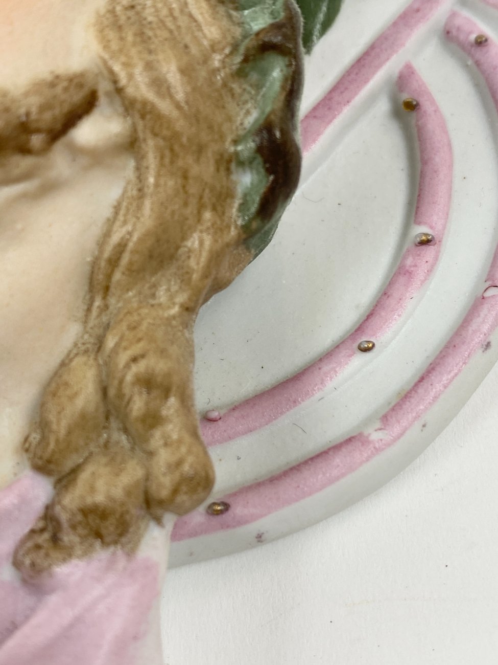 HK1191-religines-skulpturos-ir-paveikslai-11 Švęsto vandens pakabinamas indas – kropilinė 7×11,5×21 cm