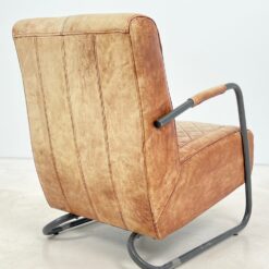 Industrinio stiliaus fotelis metaliniu rėmu ir oda 77x58x83 cm, 46 cm