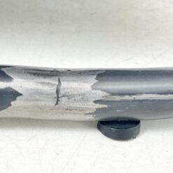 Industrinio stiliaus fotelis metaliniu rėmu ir oda 77x58x83 cm, 46 cm