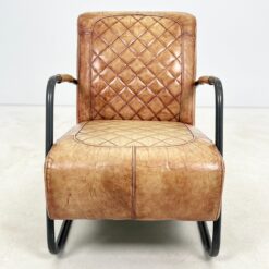 Industrinio stiliaus fotelis metaliniu rėmu ir oda 77x58x83 cm, 46 cm