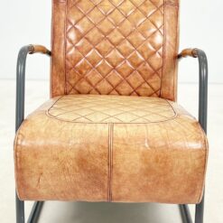 Industrinio stiliaus fotelis metaliniu rėmu ir oda 77x58x83 cm, 46 cm