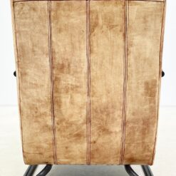 Industrinio stiliaus fotelis metaliniu rėmu ir oda 77x58x83 cm, 46 cm