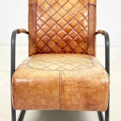 Industrinio stiliaus fotelis metaliniu rėmu ir oda 77x58x83 cm, 46 cm