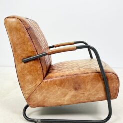 Industrinio stiliaus fotelis metaliniu rėmu ir oda 77x58x83 cm, 46 cm