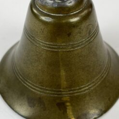 Rankinis, žalvarinis varpelis su paukščio atvaizdu 7x9x13,5 cm