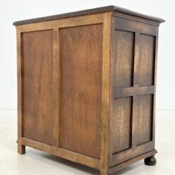 Retro stiliaus ąžuolinė penkių stalčių komoda 45x76x80 cm