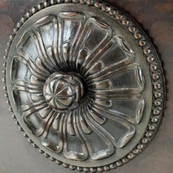 Riešutmedžio knygų spinta su atviromis lentynomis 48x201x208 cm