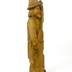 Medinė, raižyta staula “Muzikantas” 4,5×8,5×26 cm