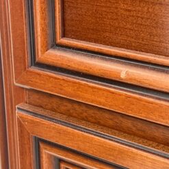 Itališkos “Camelgproup” riešutmedžio lukšto spintelės 2 vnt. kompl. 44x55x58 cm