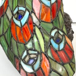 Tiffany stiliaus stalinis šviestuvas “Dama su povu” 25x24x65 cm