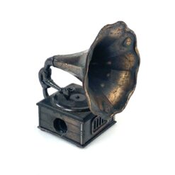 Vintažinis drožtukas – senovinio gramofono imitacija 6x5,5x7 cm