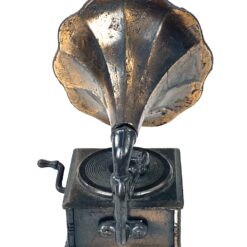 Vintažinis drožtukas – senovinio gramofono imitacija 6×5,5×7 cm