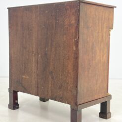 Ampyro stiliaus raudonmedžio komoda su žalvariu 45x81x89,5 cm