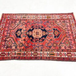 Vilnonis rankų darbo kilimas 201x131x0,6 cm