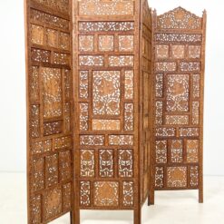 Augalų motyvais drožinėta medinė širma 2x204x185 cm