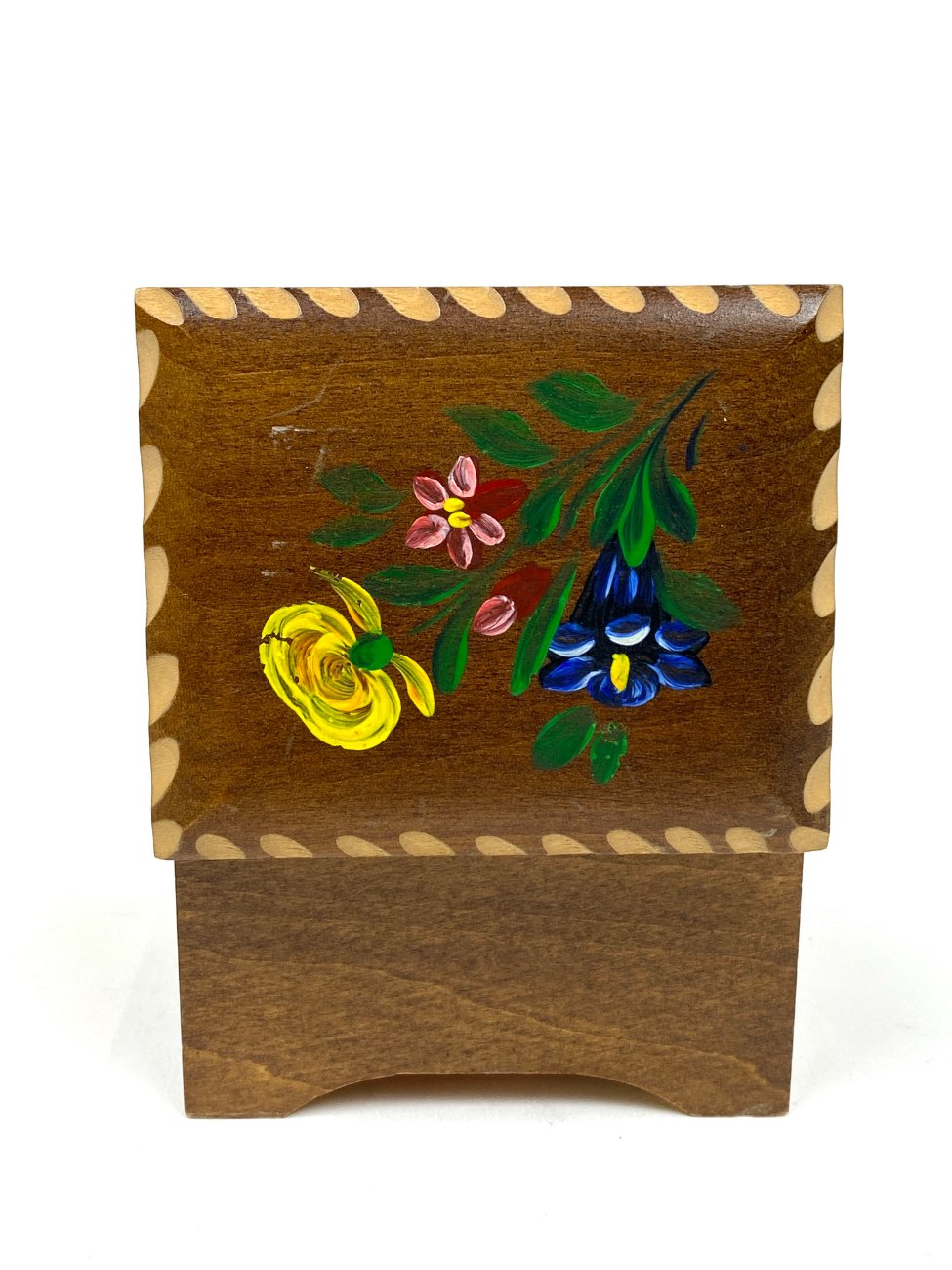 HK1315-irankiai-prietaisai-7 Šveicariška “Mapsa” muzikinė dėžutė 7×8,5×6,5 cm