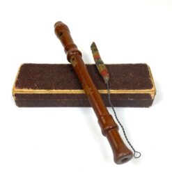 Johannes Adler Blockflöte fleita su priedais ir originalia dėžute 32,5x3x3 cm