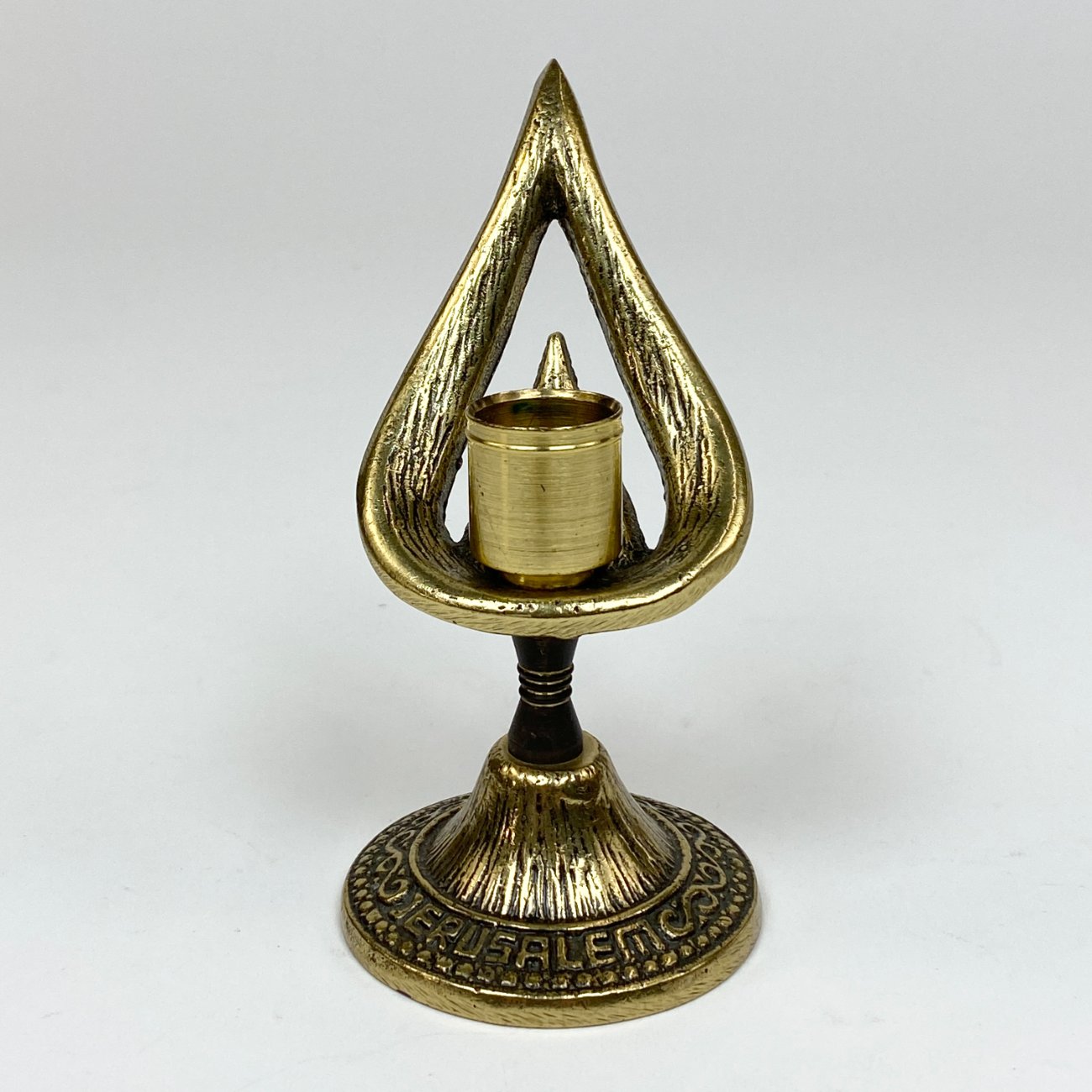 HK1331-zvakides-0 Žalvarinė žvakidė “Jerusalem” 8×5,5×10,5 cm