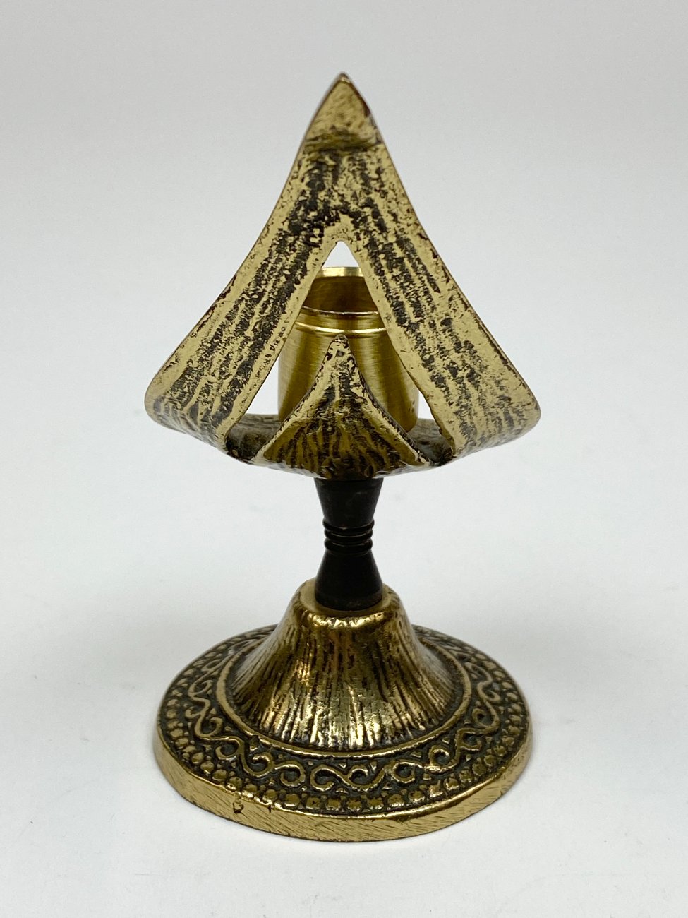 HK1331-zvakides-5 Žalvarinė žvakidė “Jerusalem” 8×5,5×10,5 cm