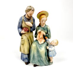 Porcelianinė "Goebel" Šventosios Šeimos statula 9x15x20,5 cm