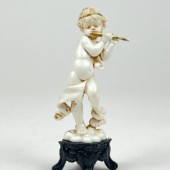 Plastikinė fleita grojančio angelo statulėlė 4,5×5,5×14 cm