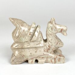 Gulinčio kupranugario statula iš akmens 13x5x10,5 cm