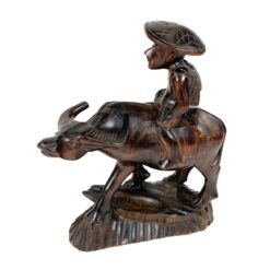 Rytietiška medinė vyro ant buliaus statula 22x12x26,5 cm