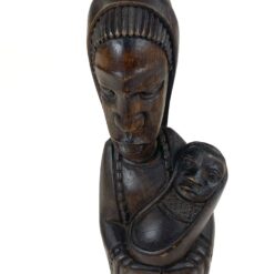 Afrikietiška medinė Marijos su Jėzumi statula 7x7x25,5 cm
