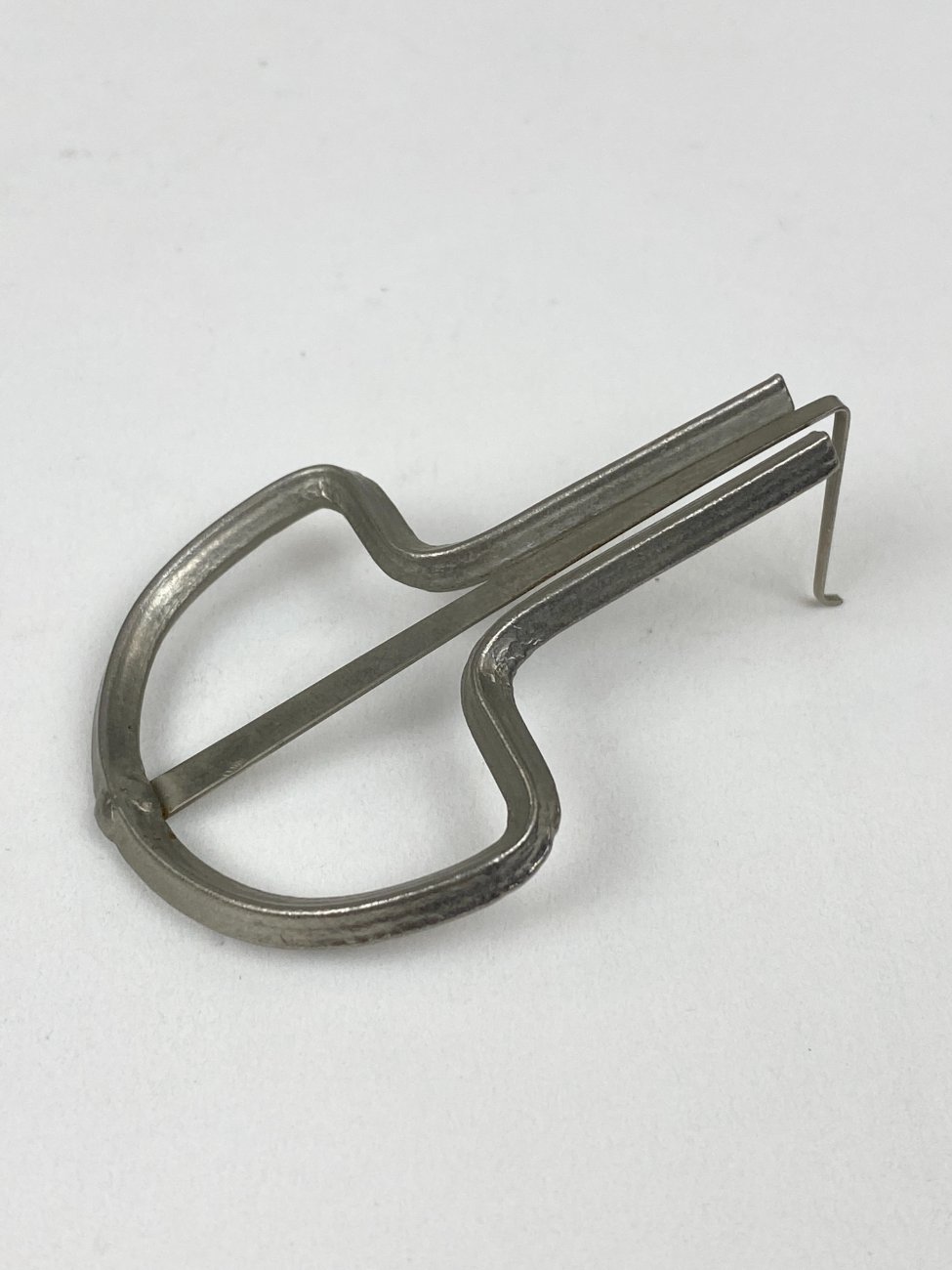 HK1419-muzikos-instrumentai-1 Muzikos instrumentas dambrelis 2,5x7x4,5 cm