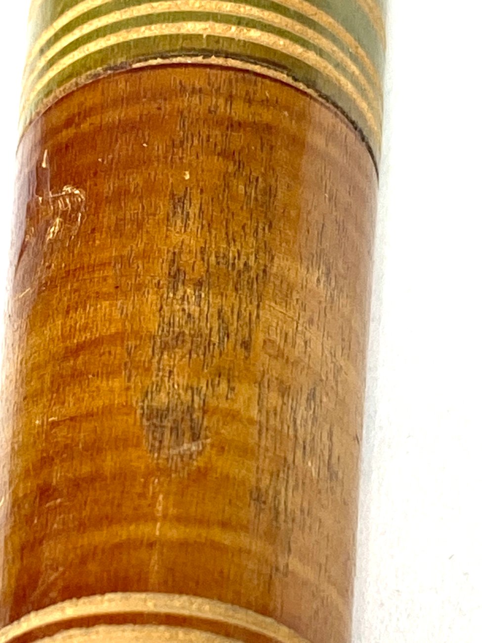 HK1426-muzikos-instrumentai-7 Medinė dūda 24×2,5×2,5 cm