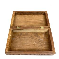 Medinė dėžutė, raižyta paukščių ir augalų motyvais 13x21x6 cm