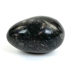 Kiaušinio figūrėlė iš tamsaus marmuro 4x4x6 cm