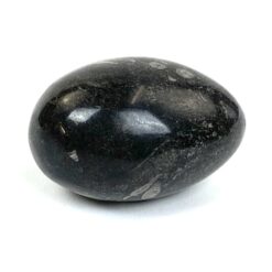 Kiaušinio figūrėlė iš tamsaus marmuro 4x4x6 cm