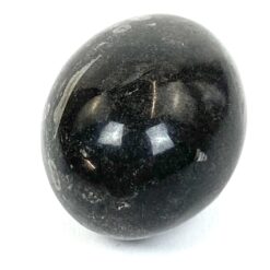 Kiaušinio figūrėlė iš tamsaus marmuro 4x4x6 cm