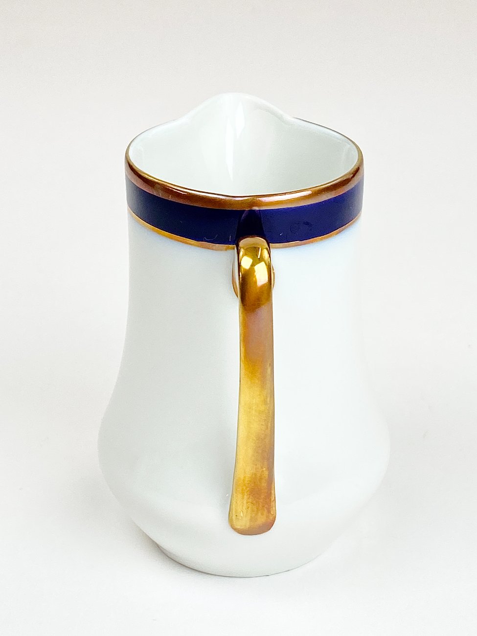 HN1977-pilni-servizai-19 Porcelianinis Hutschenreuther “Echt Kobalt” pusryčių servizas 8-iems asmenims