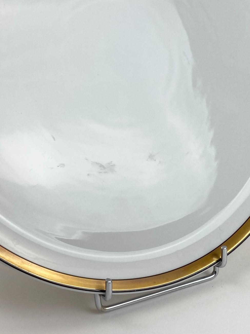 HN1977-pilni-servizai-29 Porcelianinis Hutschenreuther “Echt Kobalt” pusryčių servizas 8-iems asmenims