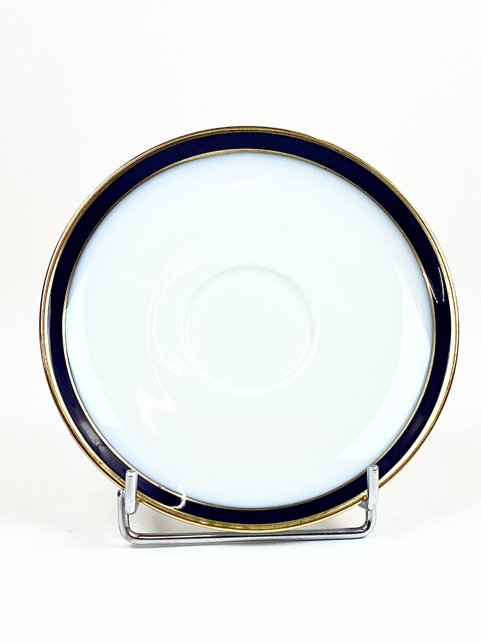 HN1977-pilni-servizai-6 Porcelianinis Hutschenreuther “Echt Kobalt” pusryčių servizas 8-iems asmenims