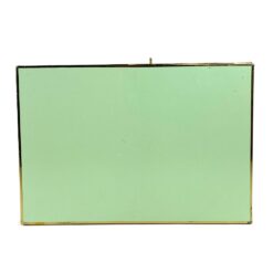 Dvylikos skyrių stiklinė dėžutė veidrodiniu pagrindu 26×37,5×5 cm