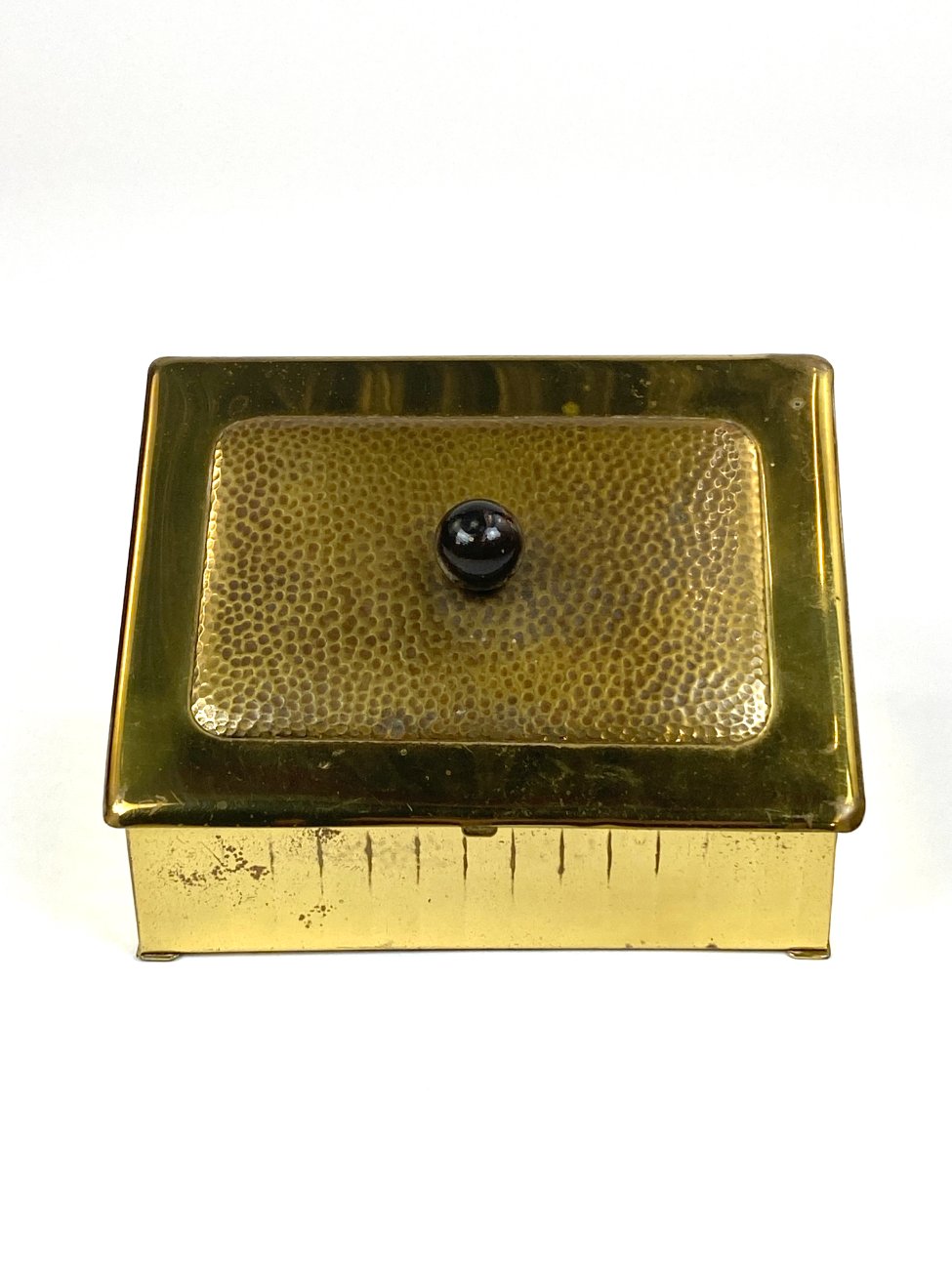 HN2003-interjero-ir-apdailos-detales-8 Žalvario skardos dėžutė 12,5×16,5×7 cm