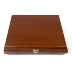 Raudonmedžio dėžutė 24×26,5×5,5 cm