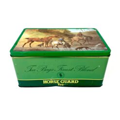 Vintažinė skardinė arbatos dėžė "Horse Guard Tee" 22x32,5x15,5 cm