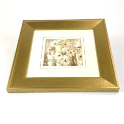 F. de Villeneuve darbo "Fragrant Blooms" printas medžio rėme 3x41,5x41,5 cm