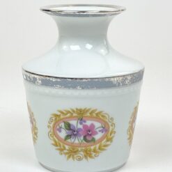 Porcelianinė Fürstenberg Porcelain vazelė su sidabruoto metalo apvadais 9x9x11,5 cm